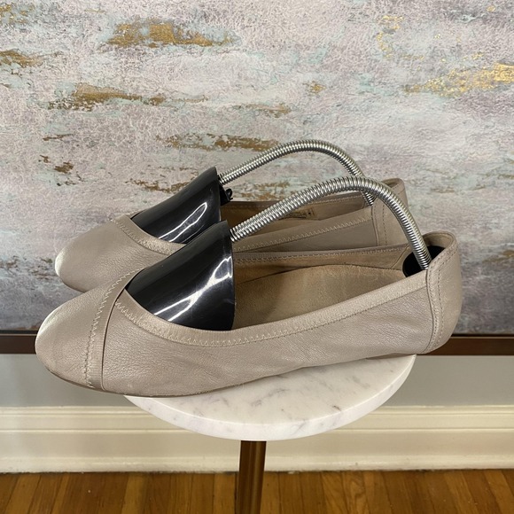Vionic Shoes - Vionic Ballet Flat Shoes Womens Size 10 Beige Leather Comfort CAROLLAVS323